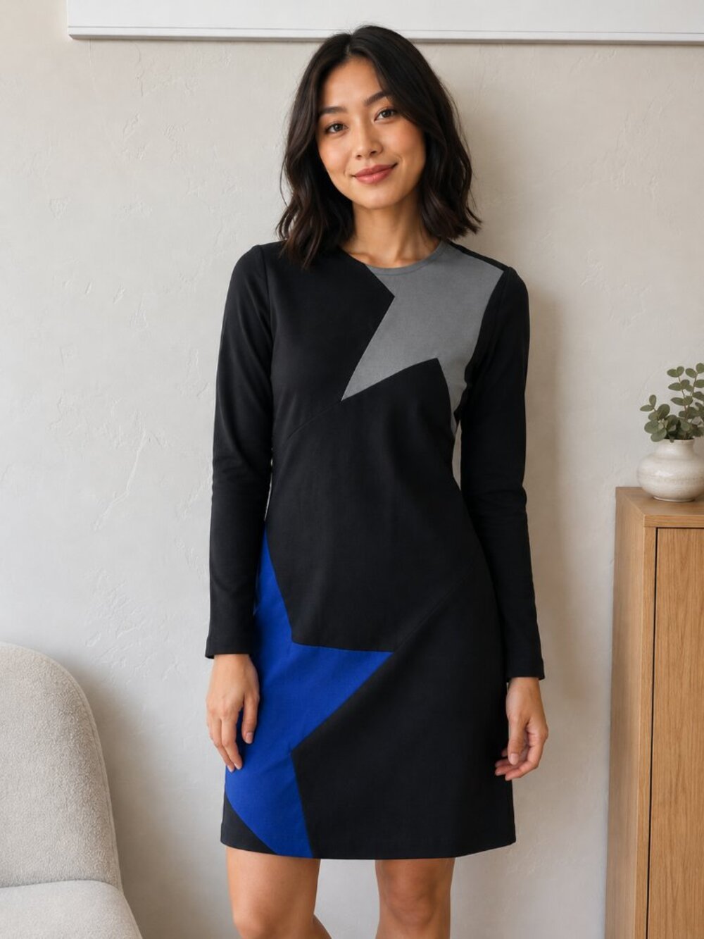 Nicole Miller RTR Colorblock Sheath Dress ***please note size tag only shows P